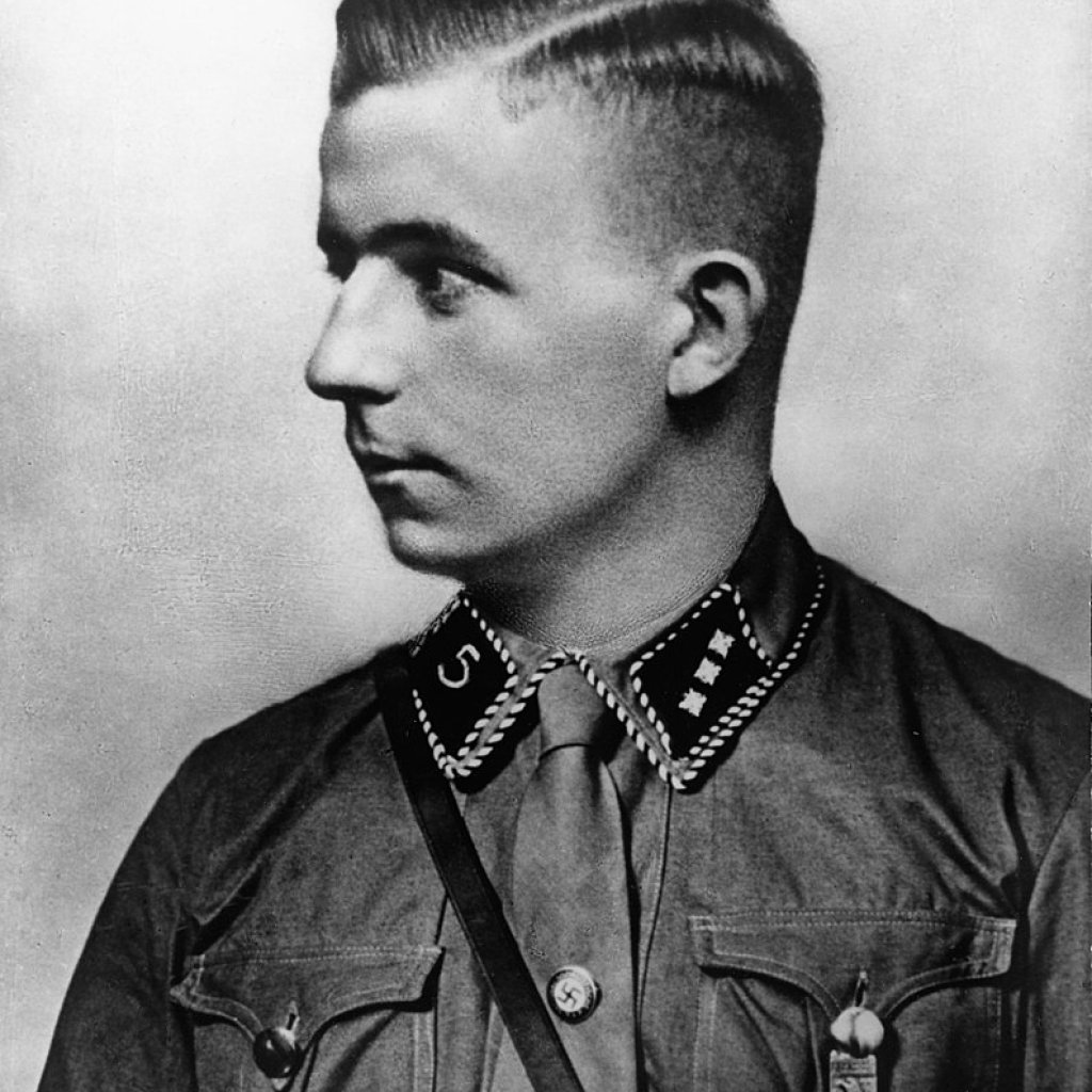 794px-Bundesarchiv_Bild_146-1978-043-14,_Horst_Wessel