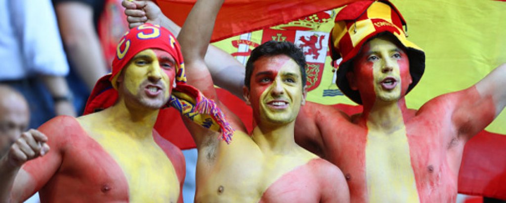 Шампионът громи, отива на 1/8-финал