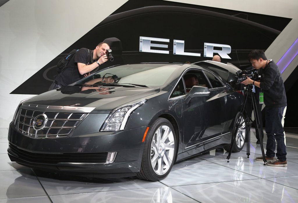 Cadillac ELR 
Само с 1024 продадени бройки, колата е монументален провал. 