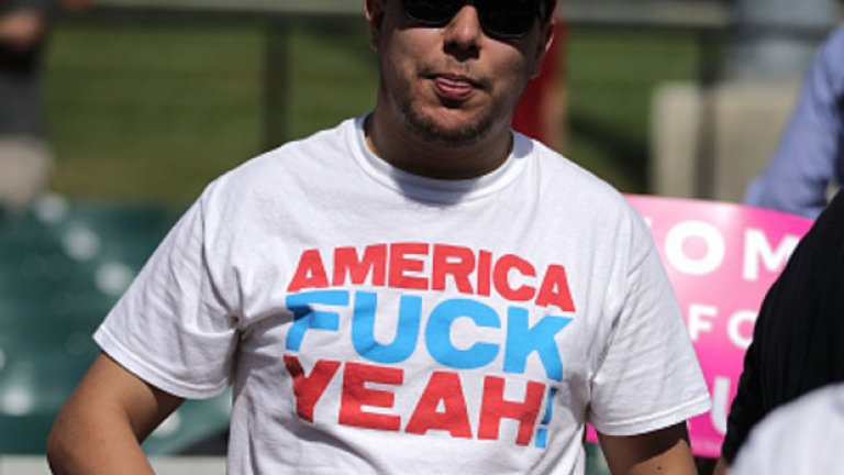 Оказва се обаче, че сме грешали. Оказа се, че има огромен брой хора - бели хора, които живеят главно в селските райони - които изобщо не споделят нашето виждане за Америка.