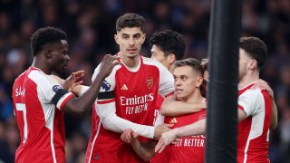 Арсенал съсипа тотално Челси и излезе начело