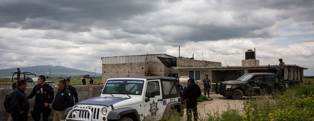 Mexican Drug Trafficker Joaquin Guzman Loera "El Chapo" EEscapes From Prison