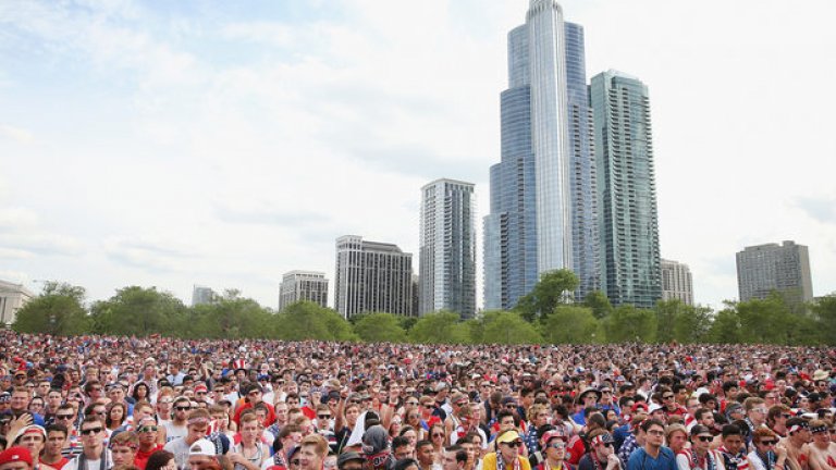Близо 800 000 са гледали мачовете на Щатите на екрани в Чикаго. А нали американците не се интересуваха от сокър?