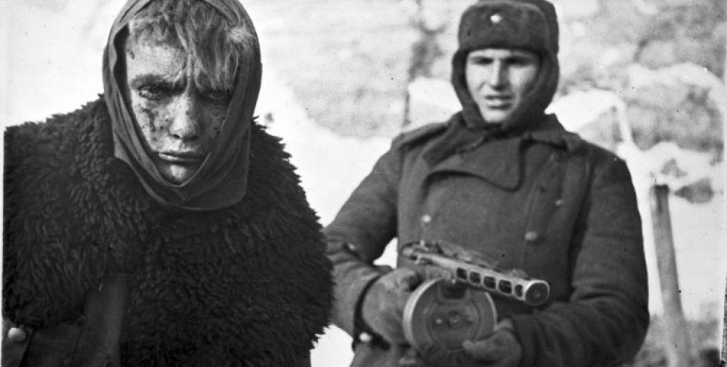 Bundesarchiv_Bild_183-E0406-0022-011,_Russland,_deutscher_Kriegsgefangener