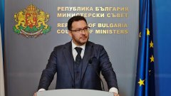 Според министъра целта е да се внуши недоверие в институциите