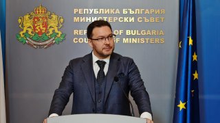 Според министъра целта е да се внуши недоверие в институциите