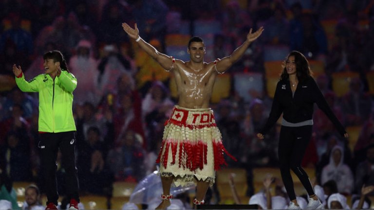 Но отново прикова всички погледи на Церемонията по закриването на Игрите