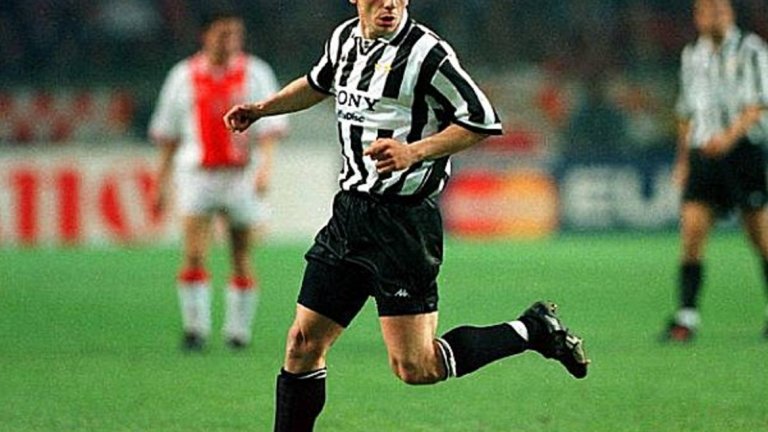 Владимир Югович (1995-1997)
Прекара две години в Юве и отбеляза решителната дузпа на финала. След това игра в Лацио, Атлетико Мадрид, Интер, Монако и др.