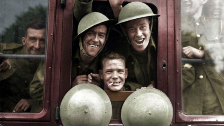Английски войници потеглят на фронта, 1939 г.
