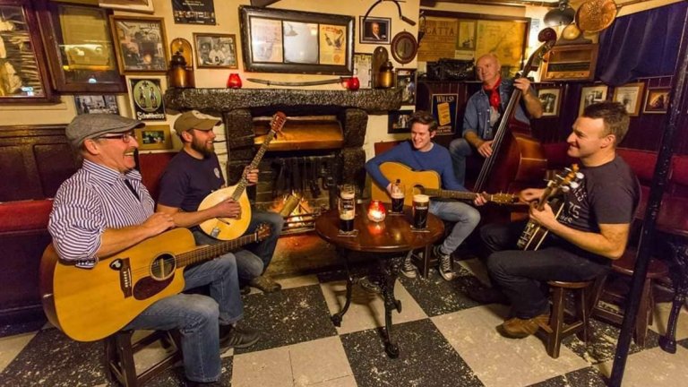 Пъбът е оцелял от Тъмните векове до ден-днешен