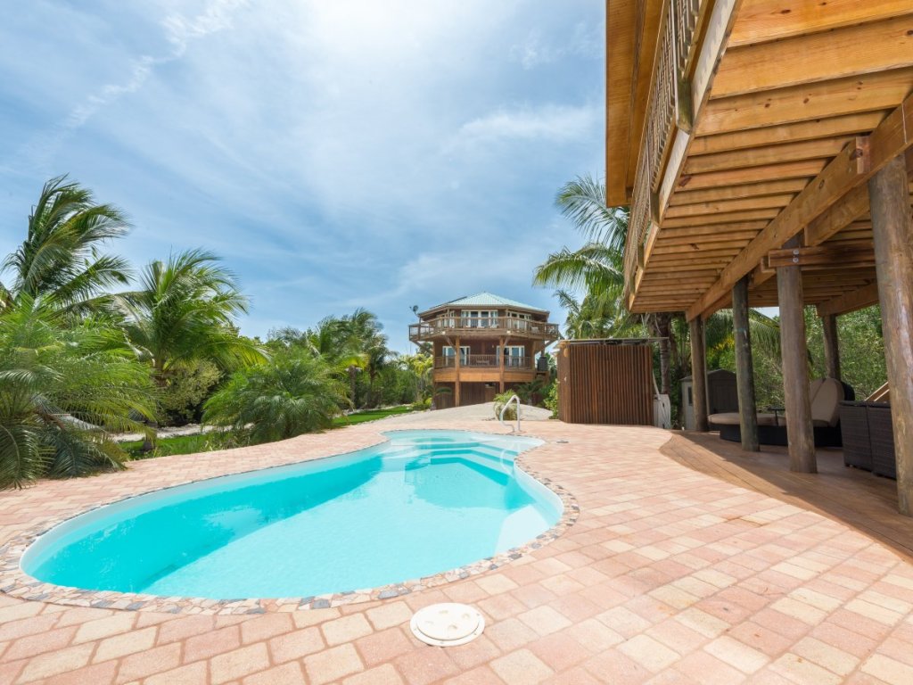 Отопляем басейн до Атлантическия океан