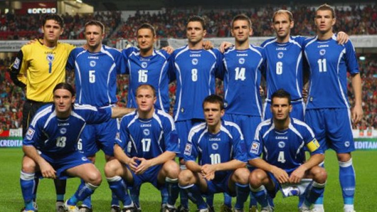 Футболната федерация на Босна и Херцеговина разполага с два месеца да разреши организационните си въпроси, за да може националният отбор да запази шансовете си за класиране на Евро 2012