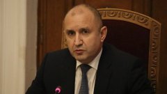 Президентът все пак съобщи, че през май тази година Азербайджанската държавна петролна компания SOCAR ще открие свой офис в България